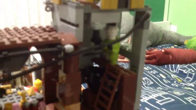 Huge Lego Piggy Island MOC part 2 смотреть онлайн