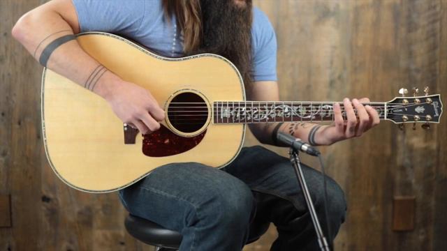 Gibson J-45 Custom Koa Vine Review смотреть онлайн