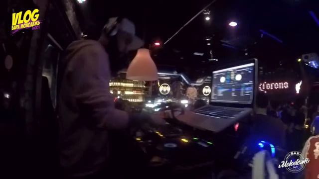 VLOG#1 Бар МОЛОДЕЖЬ смотреть онлайн