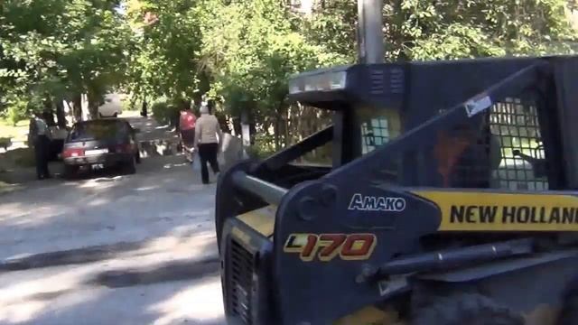 Ул.Шевченко."Ямочный" ремонт дороги. смотреть онлайн