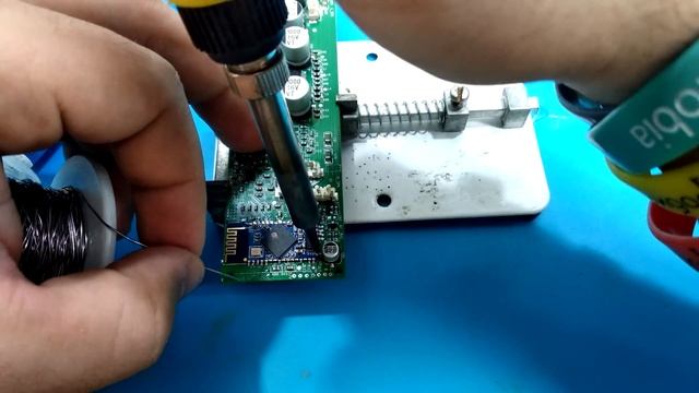 DIVOOM VOOMBOX OUTDOOR не включается