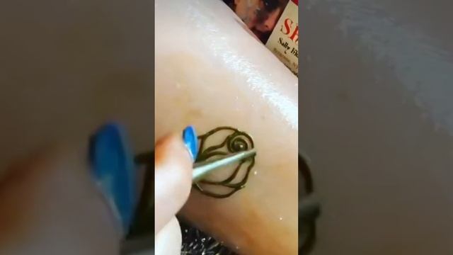 Rose Flower Art ??? #youtubeshorts #design #mehndi