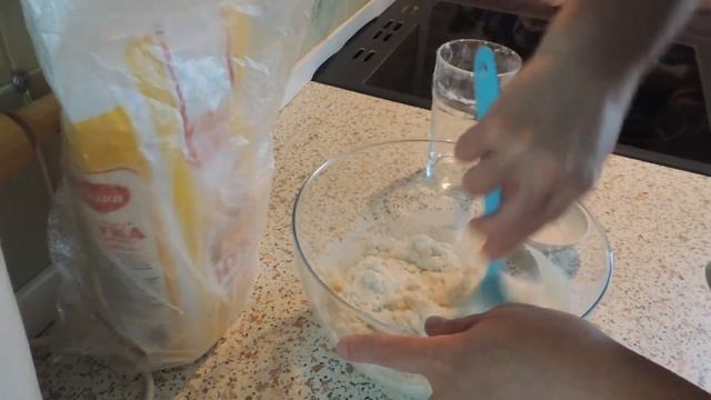 Рецепты из СССР. Мамина тетрадь. КОРЖИК САХАРНЫЙ. смотреть онлайн