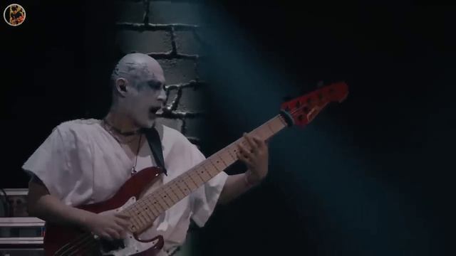 The Gods Behind Babymetal Music смотреть онлайн