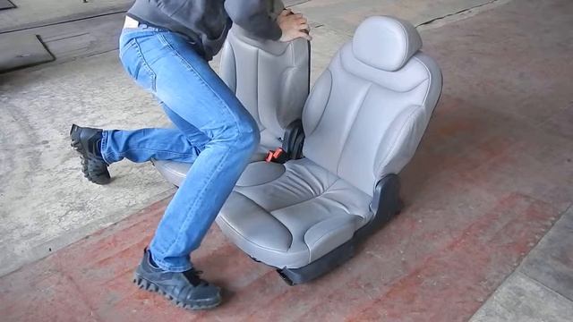 СC2-3 Citroen C2 - задние сиденья смотреть онлайн