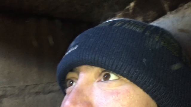 ПРИШЛИ В ГОСТИ К БОМЖУ В ЛЮК? смотреть онлайн