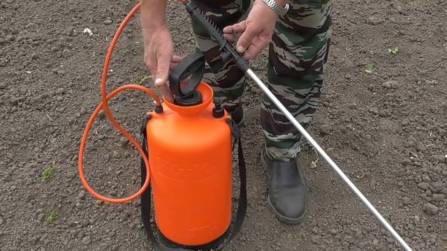 Опрыскиватель ЖУК 1/12. Все возможные неисправности (обобщенно) смотреть онлайн