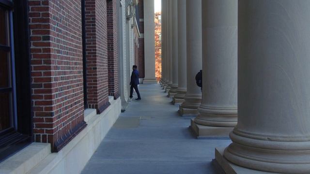 Take a student-led tour of Harvard University смотреть онлайн