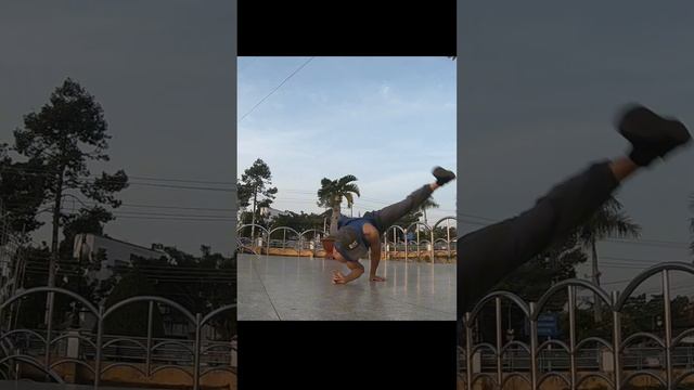 #bboy #flare #combobboy #slowmotion смотреть онлайн