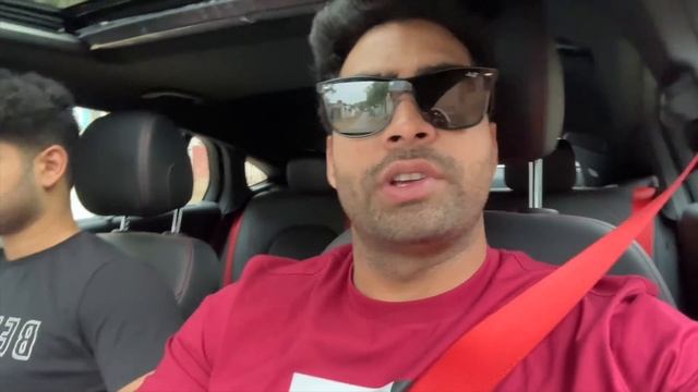 Buri Tarah Darr Gayi Bechari ? || Ro Di Rajasthani Mercedes Me Beth Kar || Ajju0008 смотреть онлайн