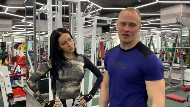 Не пытайтесь повторить это в тренажерном зале! смотреть онлайн