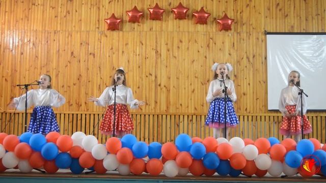 Коллектив «Вокал-бэнд «Премьера»младший состав.mp4 смотреть онлайн
