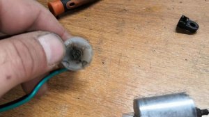 Актуатор центрального замка, что внутри.