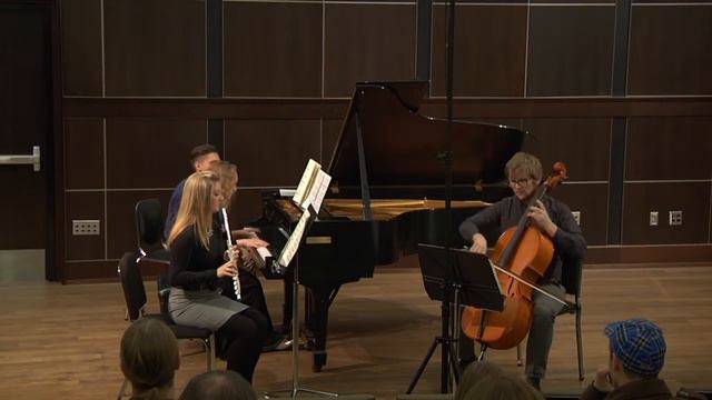 Françaix - Trio for Flute, Cello, and Piano, 3. Scherzando смотреть онлайн