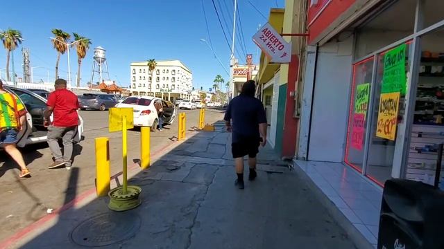 Welcome to Mexicali, Mexico...Border Crossing and Exploration смотреть онлайн