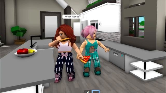 Roblox - CICLO DE VIDA DE UMA TIKTOKER no BROOKHAVEN смотреть онлайн