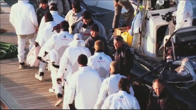 BMW ORACLE Racing: Race 2 Dock Out смотреть онлайн