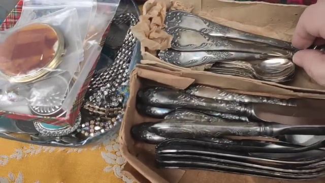 АНТИКВАРНЫЙ МАГАЗИН на МИНСКОЙ. Сюрприз! Покупки. Подарки. Фарфор СССР. Винтажные брошки. Вещи СССР смотреть онлайн