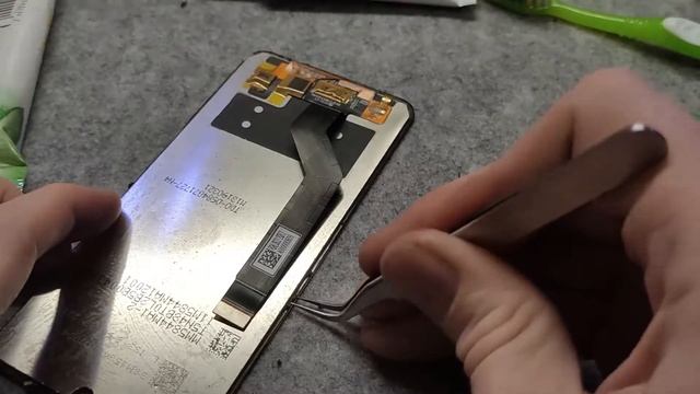 Ремонт Гнутого телефона Xiaomi MI Play смотреть онлайн