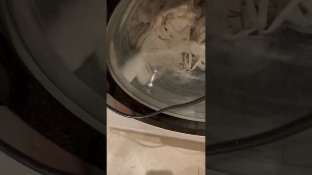 ПОСТИРАЛА АИРПОДСЫ #shorts #комедия #лайфхак смотреть онлайн