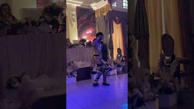 Двойник Майкла Джексона - They Don't Care About Us смотреть онлайн