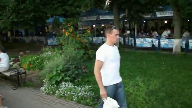 Танец на бордюре смотреть онлайн