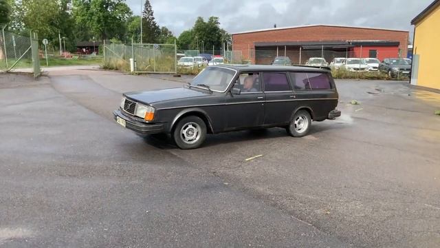 Köp Veteranbil Volvo 245 på Klaravik смотреть онлайн