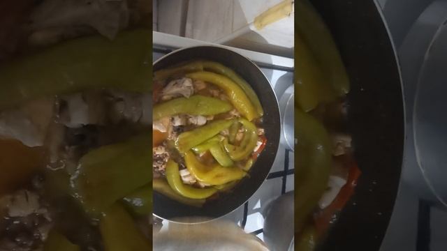 ОДНАКО ПОРА УЖИНАТЬ ! ВОТ ТАК НАДО ВКУСНО И КРАСИВО ГОТОВИТЬ ОДНАКО! ВСЕМ ДОБРОГО ВЕЧЕРА! смотреть онлайн