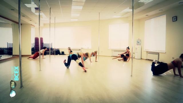 Партерная пластика. Пол дэнс. Танец на шесте. Танцы на пилоне. Pole dance. смотреть онлайн