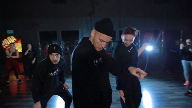 СЕМЬЯ СКАЗАЛА / Alexey Simba Choreography смотреть онлайн