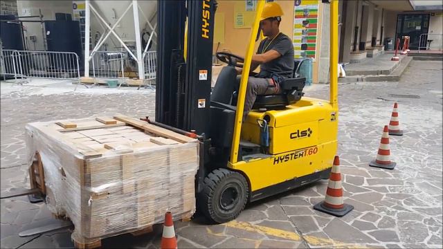 CONDUTTORE CARRELLI INDUSTRIALI SEMOVENTI | ESEM-CPT | Muletto смотреть онлайн
