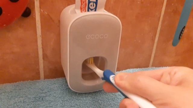 Диспенсер для зубной пасты смотреть онлайн