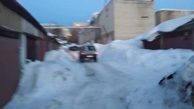 ока енотий первый выезд после лифта. смотреть онлайн