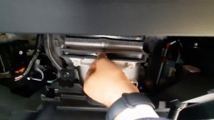 Mazda CX-5: замена фильтра салона