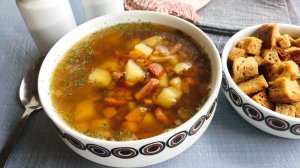 СУП с ЧЕЧЕВИЦЕЙ! Секрет его необычного вкуса в одном из ингредиентов!