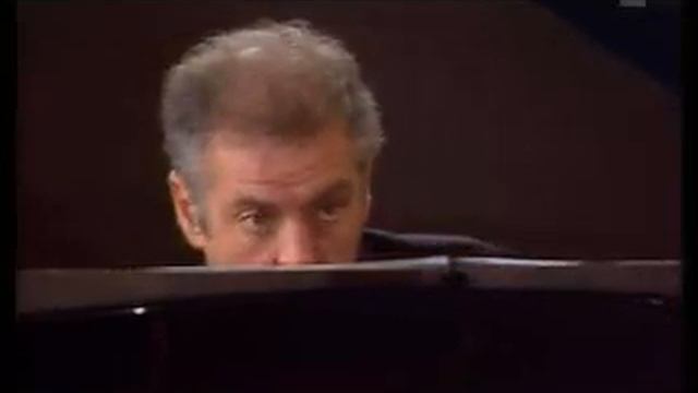 Brahms - Sonata No.1 G Major - Adagio смотреть онлайн
