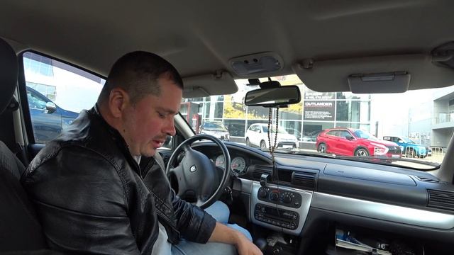 Mitsubishi. Серые и белые.. смотреть онлайн