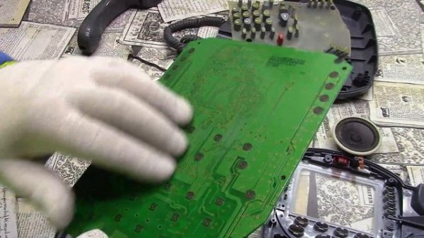 Разбираем телефон AVAYA и пробуем заработать.