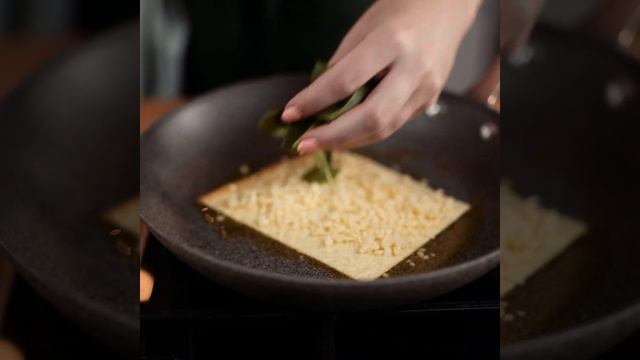 1-Min Recipe • How to make keto quesadillas смотреть онлайн