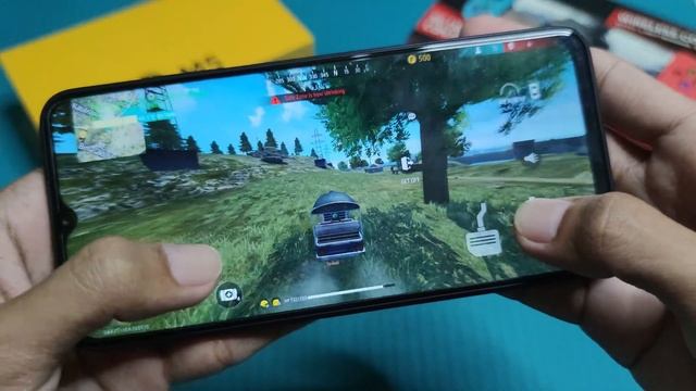 Free Fire Max in Xiaomi POCO M5 (Hand Cam) смотреть онлайн