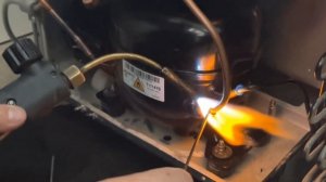 Замена компрессора холодильник LG