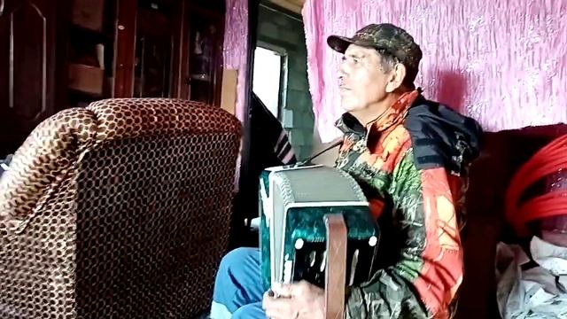 У Артемьевых в гараже. Каменный Овраг. Неверкинский район. смотреть онлайн