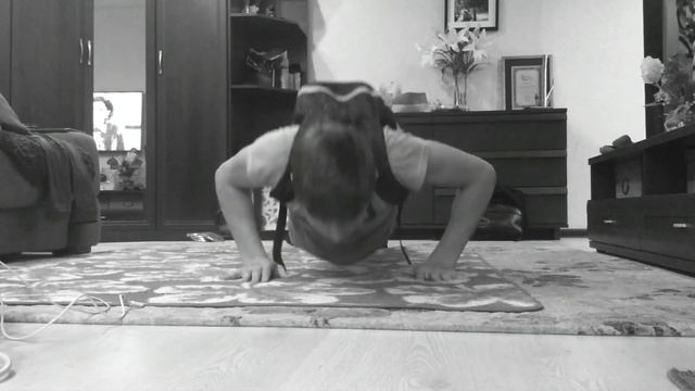 отжимания дополнительным весом 1000 кг смотреть онлайн