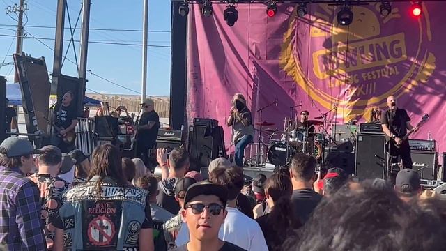 Adolescents - Monolith At The Mountlake Terrace (Punk Rock Bowling, Las Vegas - May 27, 2023) смотреть онлайн