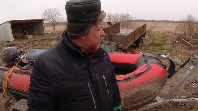 Рыбаки ЧУТЬ НЕ УТОНУЛИ В ГОВНАХ у Волхова смотреть онлайн