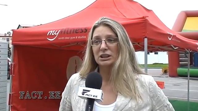 Эстония, Нарва: Компания «Будь в форме!» смотреть онлайн