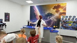 Научное шоу Лаборатория космических наук.