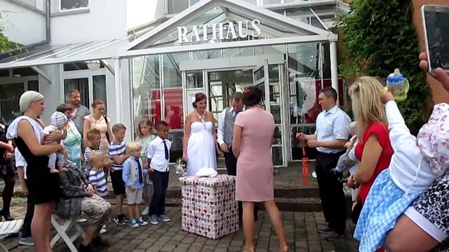 Свадебные шары смотреть онлайн