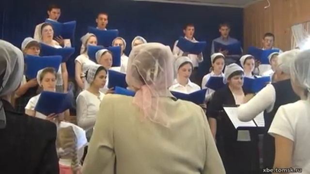 Верую в вечного Бога Святого - Хор (Пение)(Томск) смотреть онлайн
