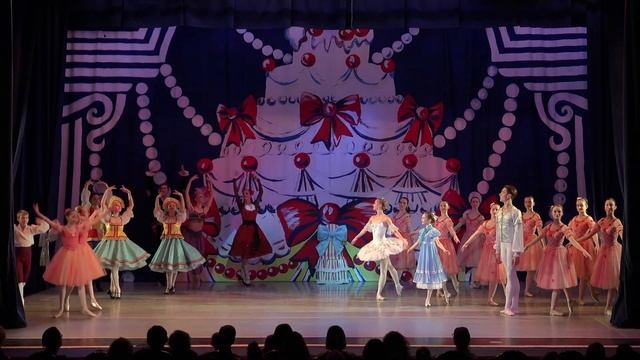 Щелкунчик (фрагмент) 2018г. А. Барановский В. Ерохина смотреть онлайн